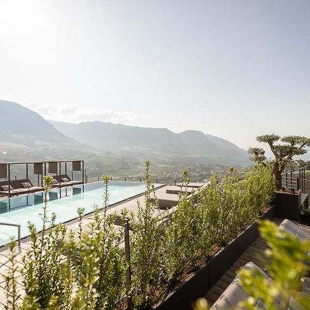 Landsitz Stroblhof Hotel Tirolo Exterior foto